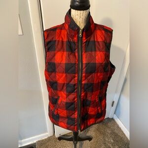 Womans Old Navy Buffalo check zip up vest-XL